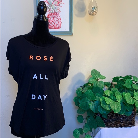 NWOT Betsey Johnson Performance Top - Picture 4 of 8